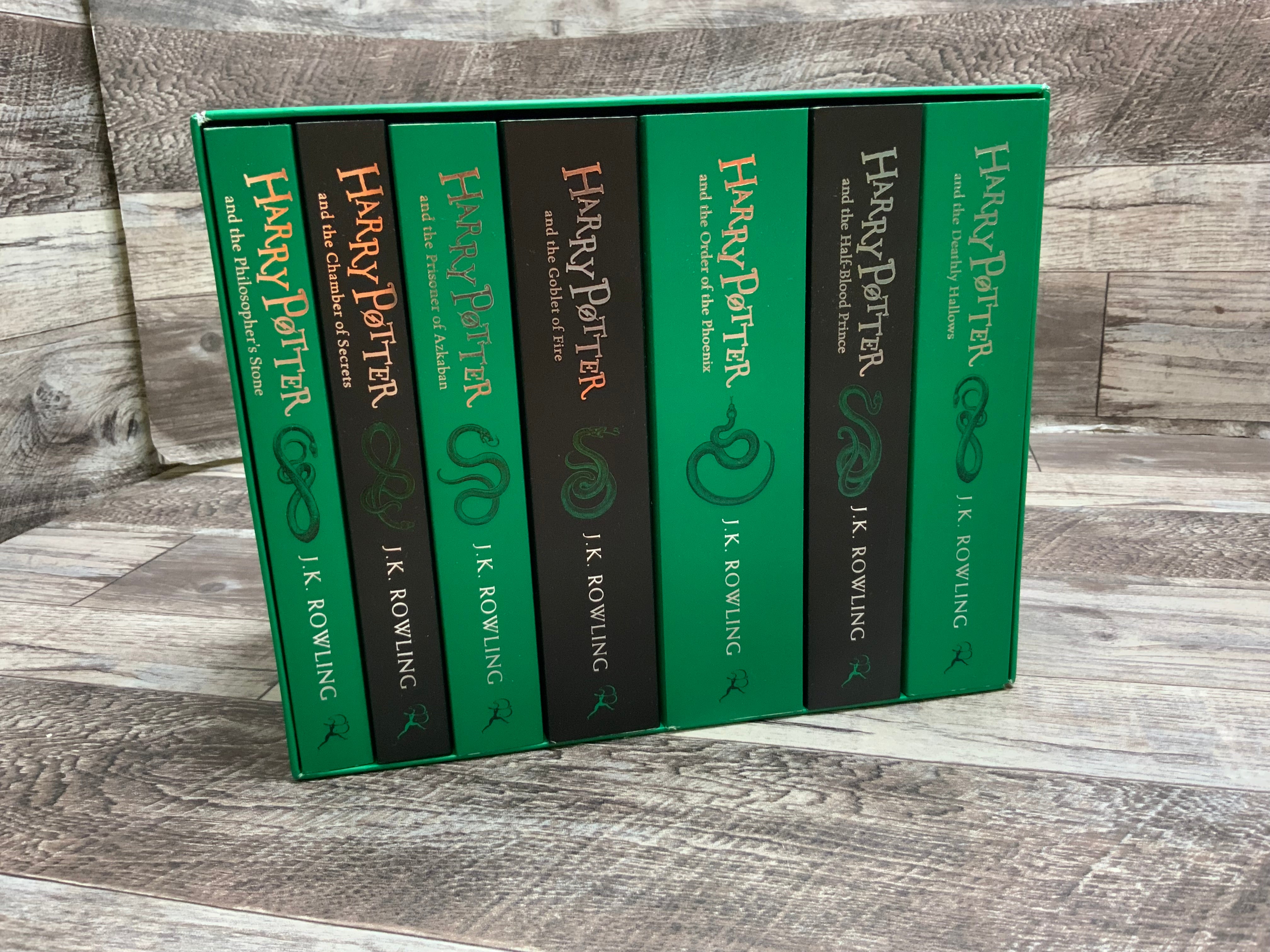 Harry Potter Slytherin House Edition Paperback Box Set (8079703965934)